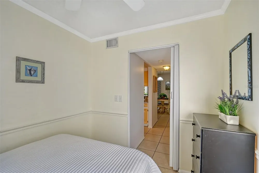 6157 MIDNIGHT PASS ROAD #G11 Sarasota, FL 34242