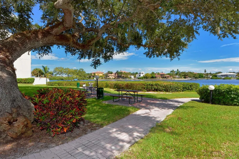 6157 MIDNIGHT PASS ROAD #G11 Sarasota, FL 34242