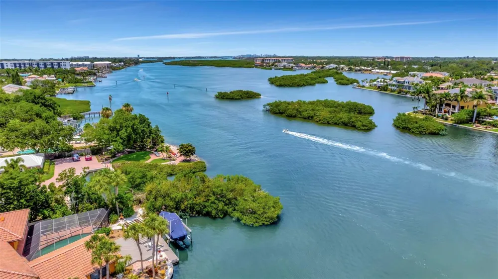 6157 MIDNIGHT PASS ROAD #G11 Sarasota, FL 34242