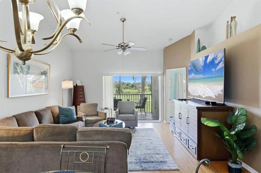 5221 MAHOGANY RUN AVENUE #224 Sarasota, FL 34241