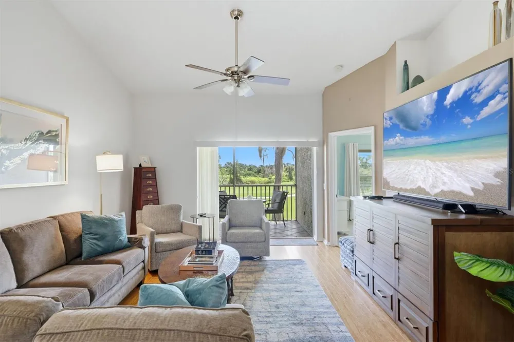 5221 MAHOGANY RUN AVENUE #224 Sarasota, FL 34241