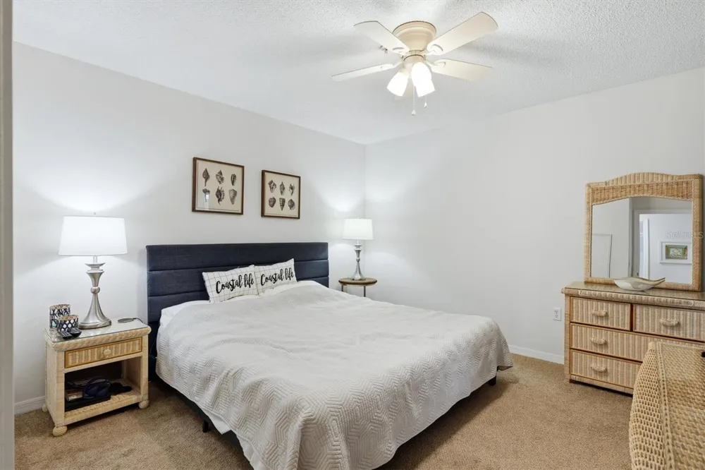 5221 MAHOGANY RUN AVENUE #224 Sarasota, FL 34241