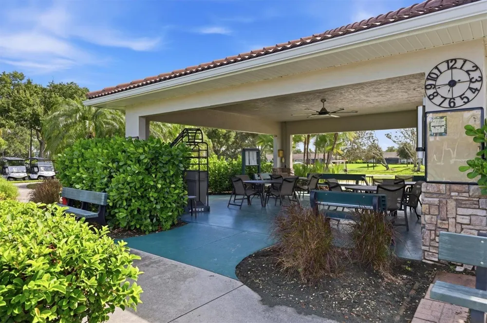 5221 MAHOGANY RUN AVENUE #224 Sarasota, FL 34241