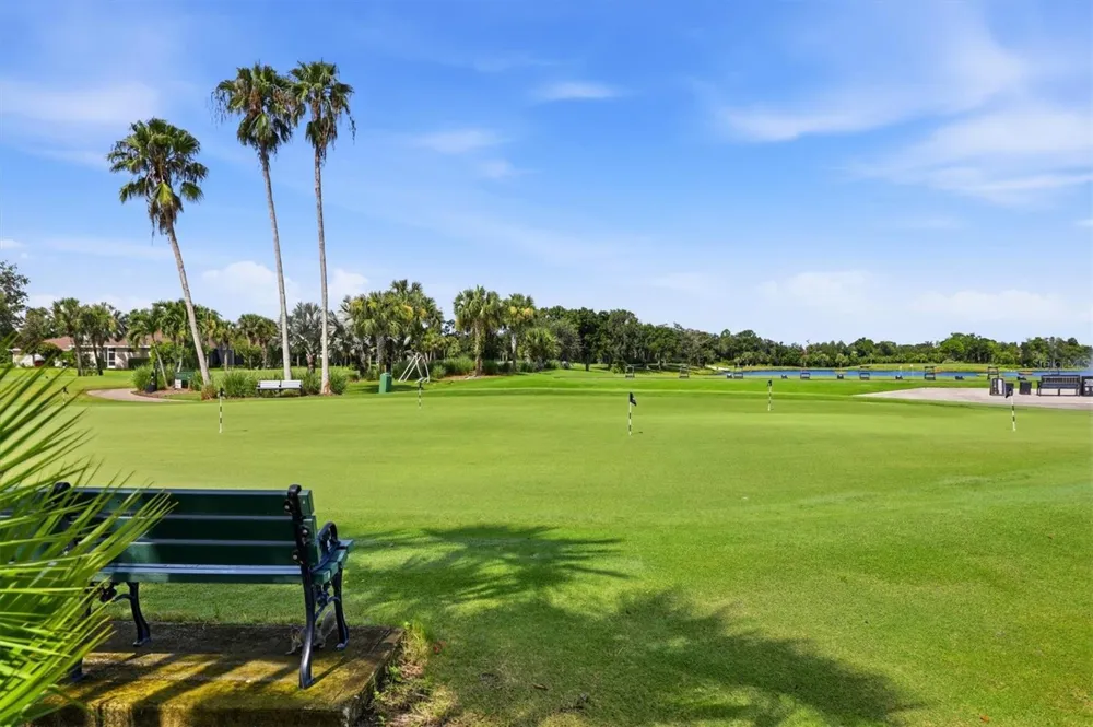 5221 MAHOGANY RUN AVENUE #224 Sarasota, FL 34241