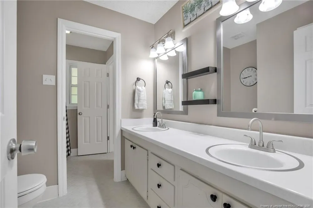 3614 Lakeshore Drive Hope Mills, NC 28348