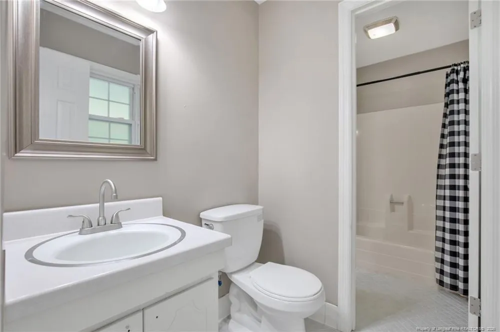 3614 Lakeshore Drive Hope Mills, NC 28348