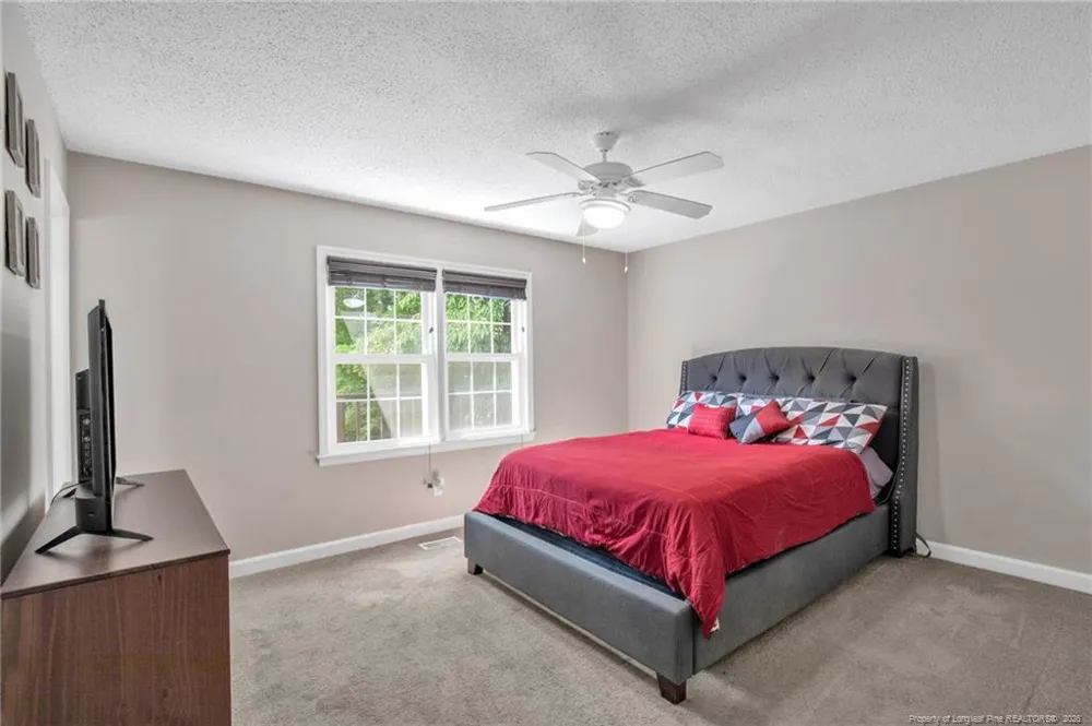 3614 Lakeshore Drive Hope Mills, NC 28348