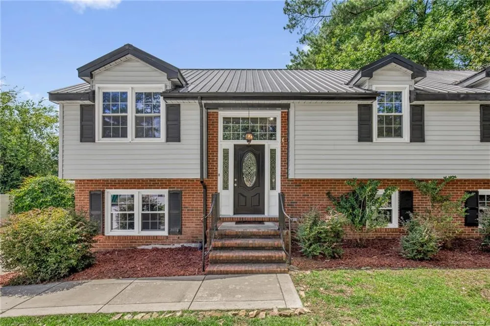 3614 Lakeshore Drive Hope Mills, NC 28348