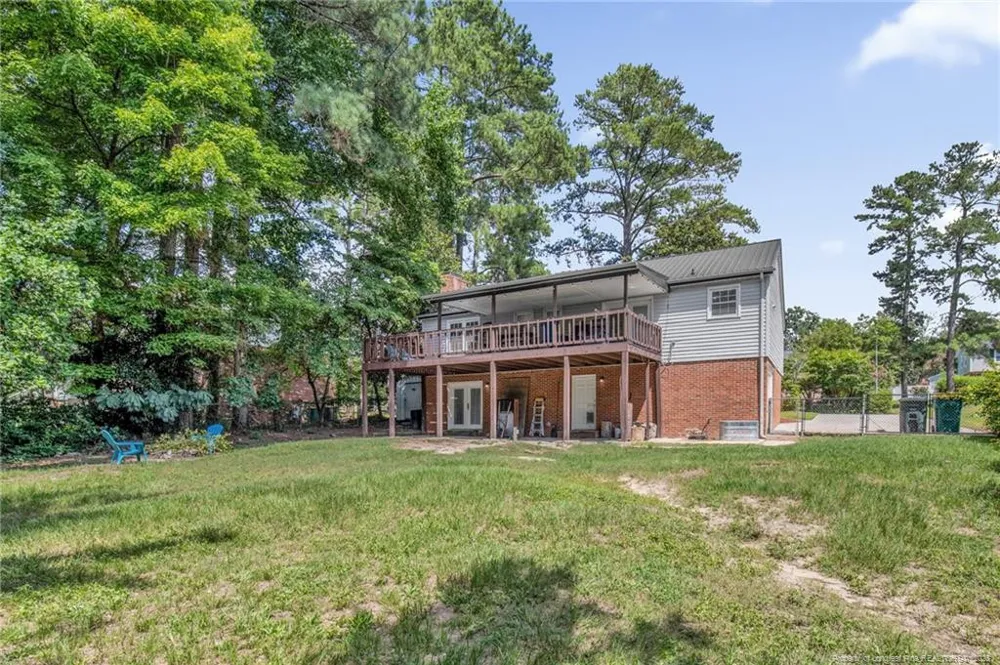 3614 Lakeshore Drive Hope Mills, NC 28348