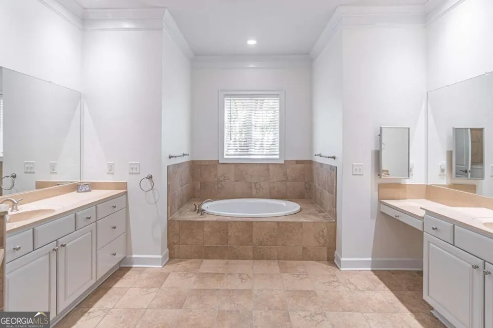 3133 Scarlet Oak LN Gainesville, GA 30504
