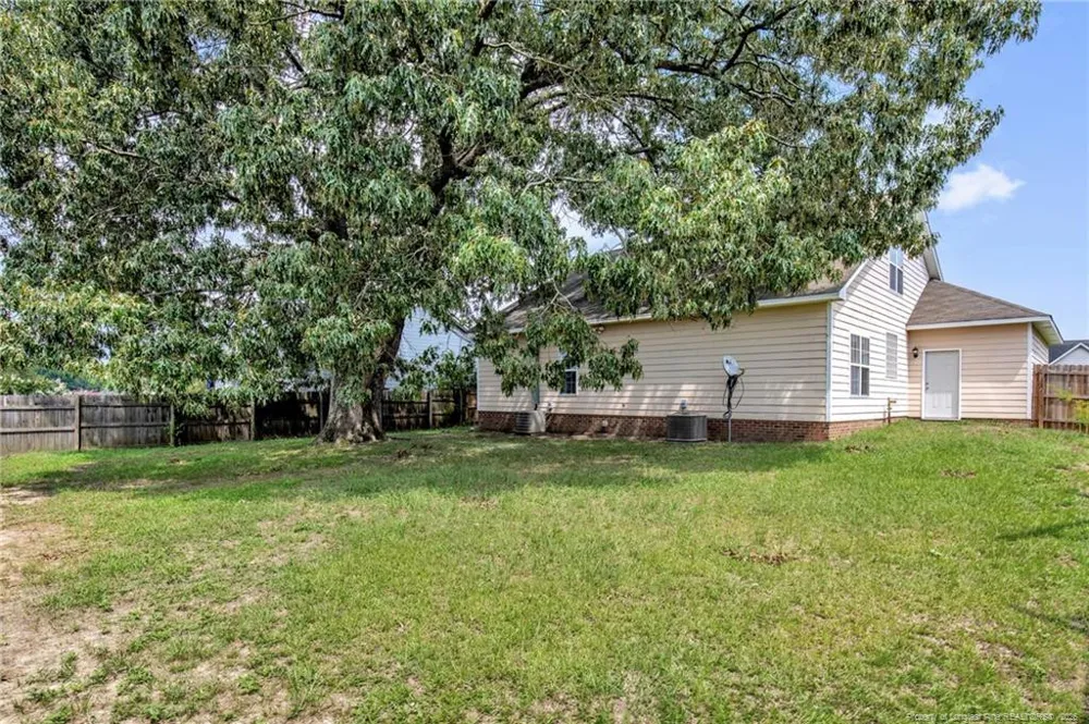 1532 Laurel Oak Drive Fayetteville, NC 28314