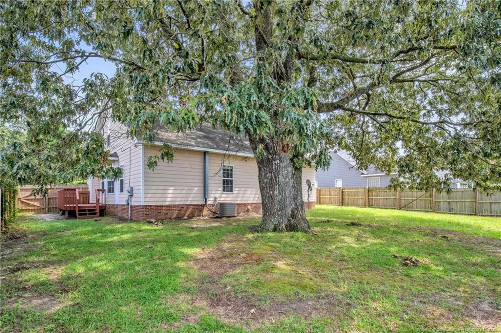 1532 Laurel Oak Drive Fayetteville, NC 28314