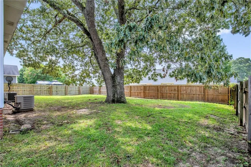 1532 Laurel Oak Drive Fayetteville, NC 28314