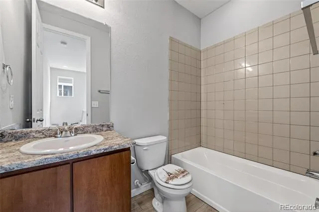 23584 E 5th Place Aurora, CO 80018