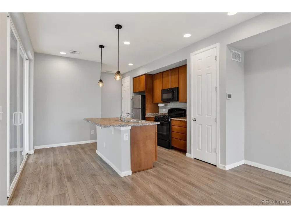 23584 E 5th Place Aurora, CO 80018
