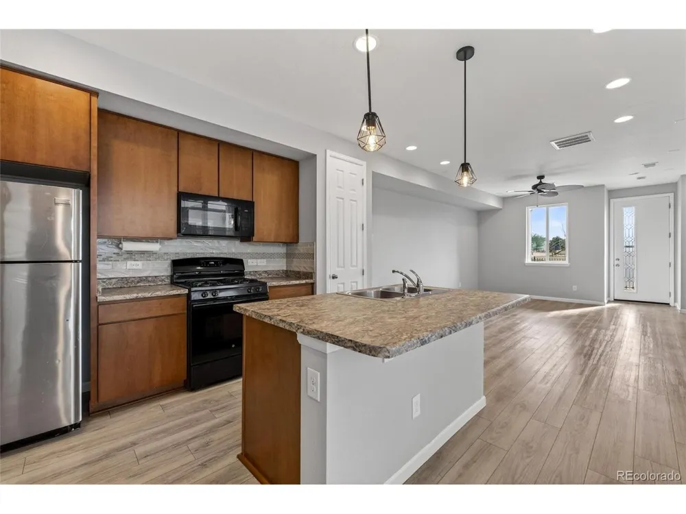 23584 E 5th Place Aurora, CO 80018