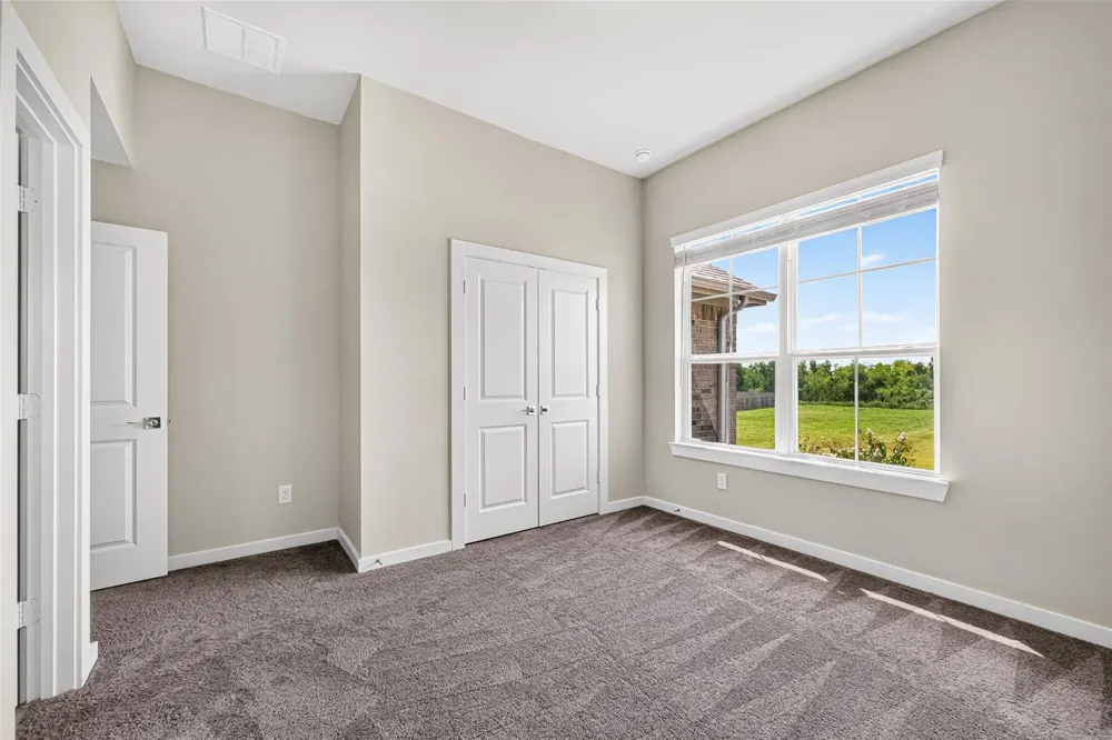 11319 Youngquist Drive Mont Belvieu, TX 77535