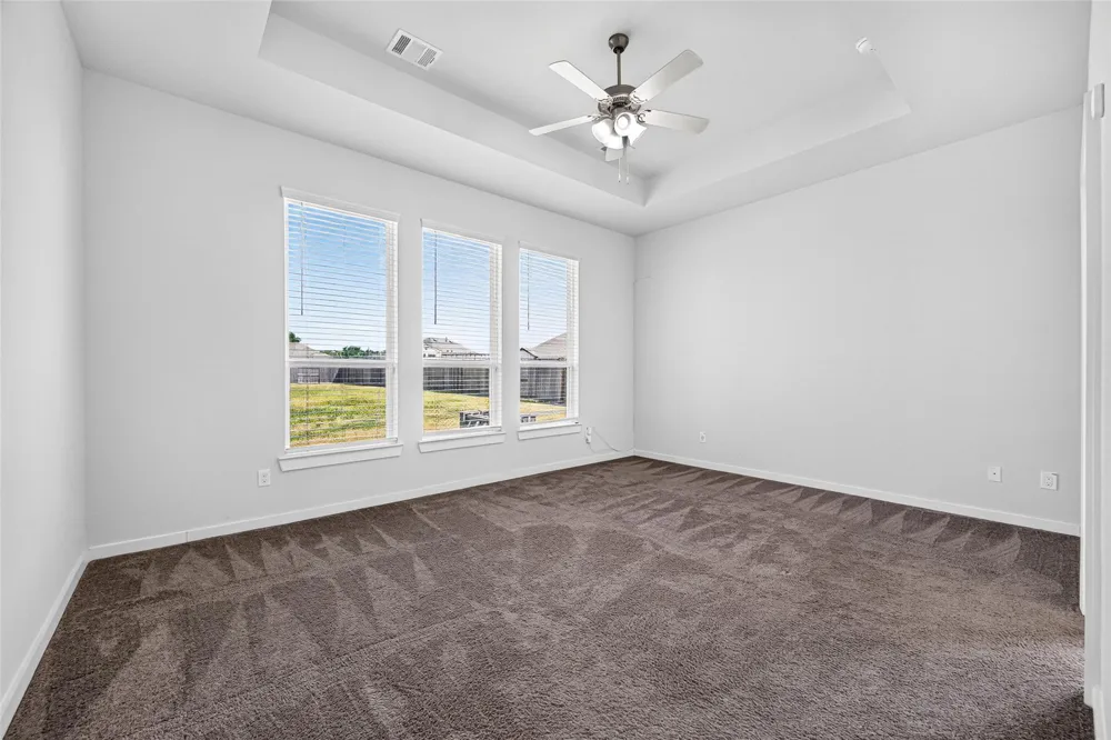 11319 Youngquist Drive Mont Belvieu, TX 77535