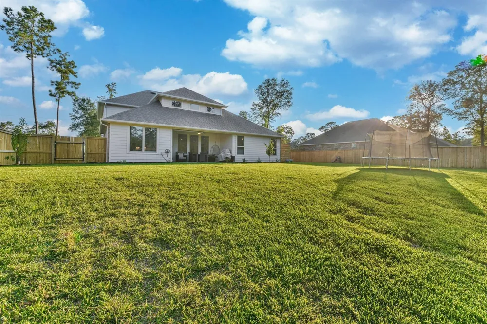102 Whelan Lane New Waverly, TX 77358