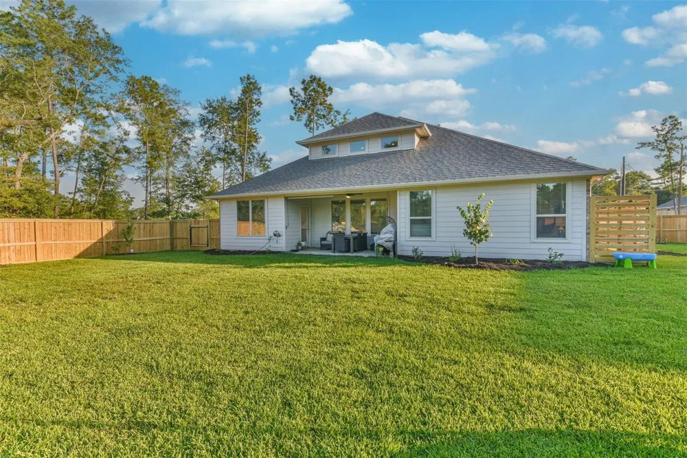 102 Whelan Lane New Waverly, TX 77358