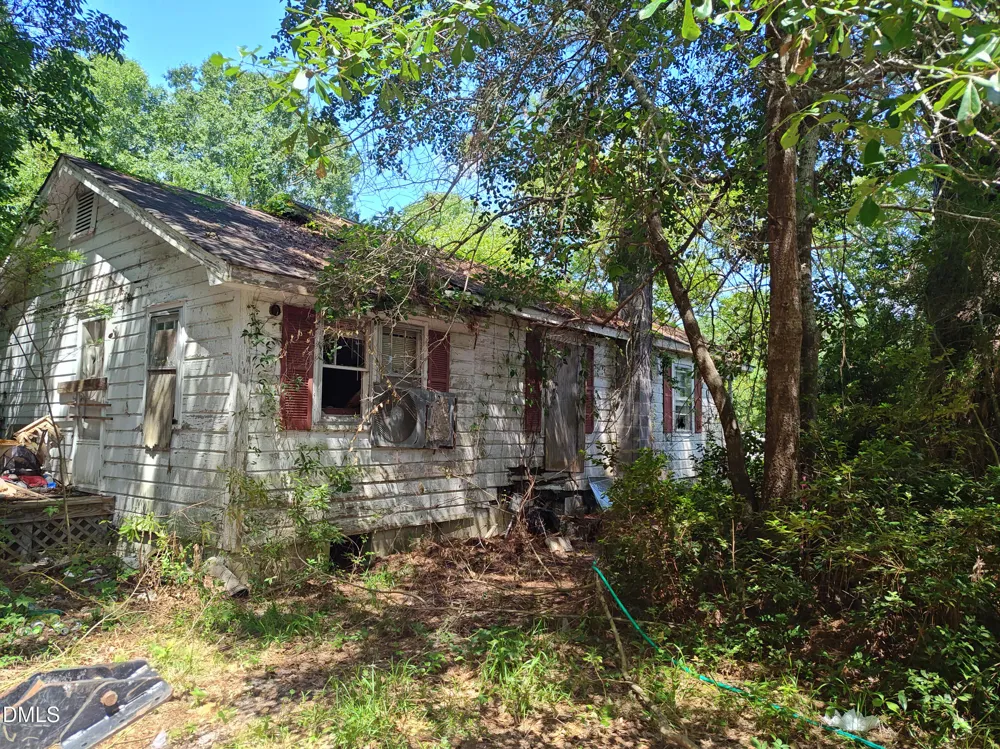 150 Clay Hill Road Sneads Ferry, NC 28460
