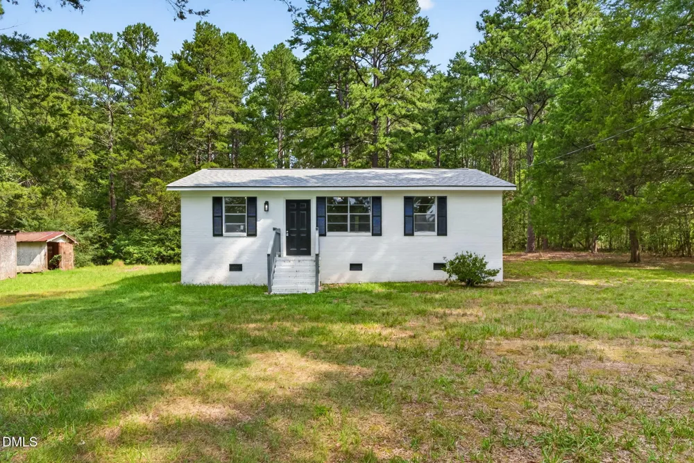 3629 Plantation Road Bullock, NC 27507
