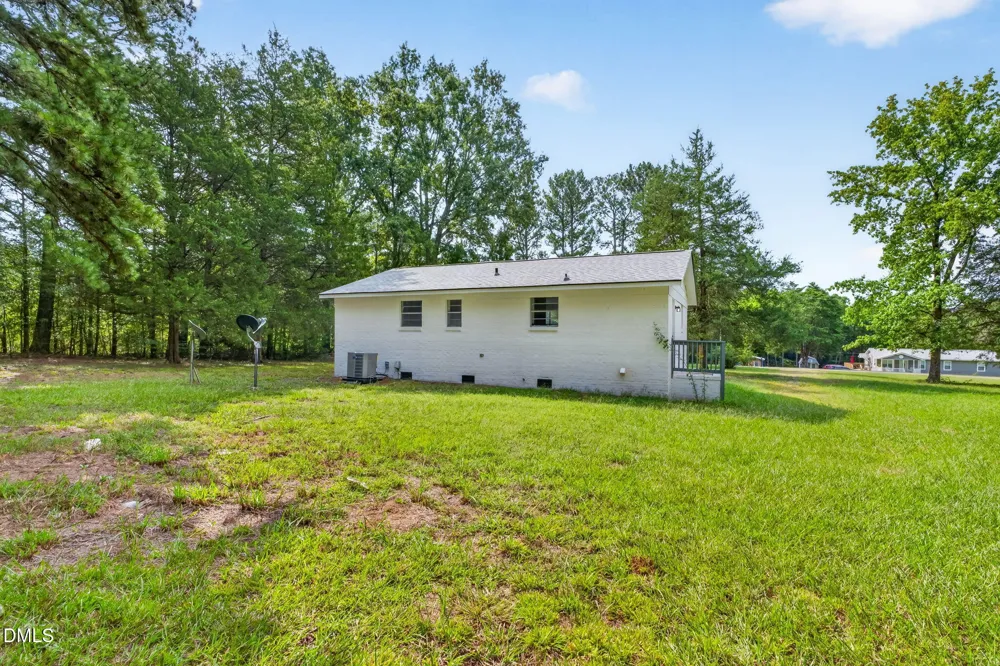 3629 Plantation Road Bullock, NC 27507