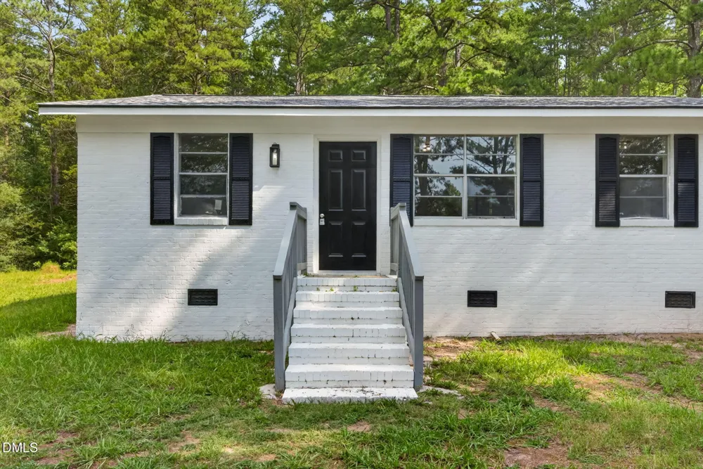 3629 Plantation Road Bullock, NC 27507