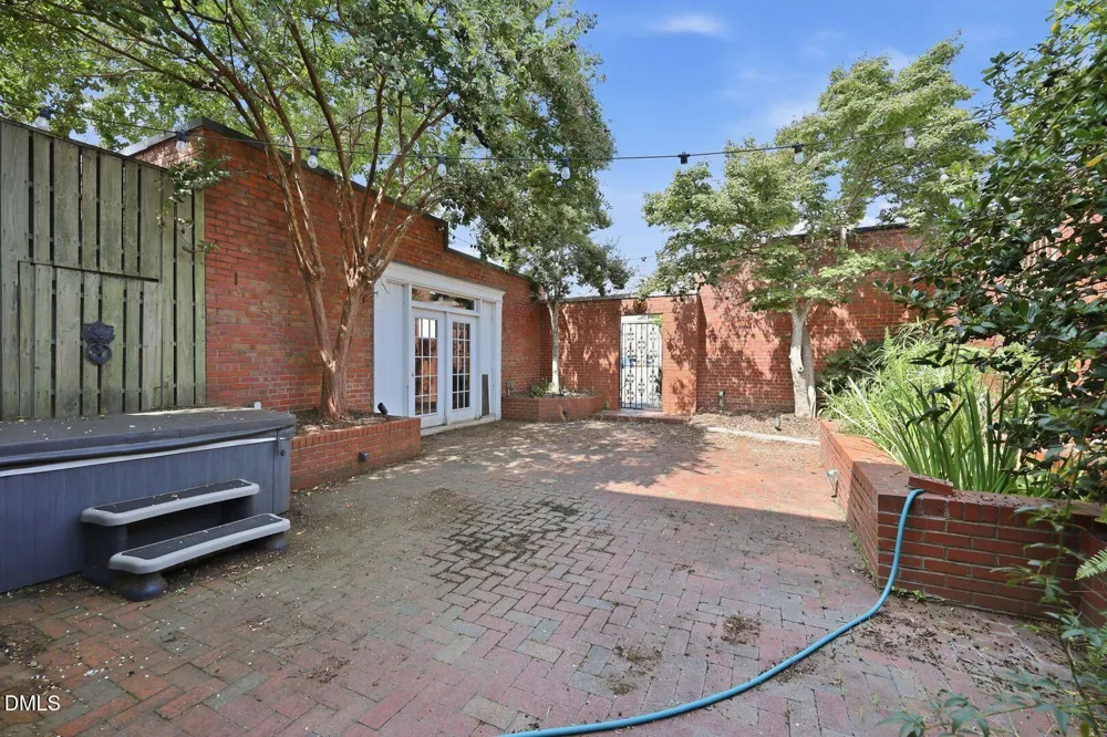 816 S Main Street Lillington, NC 27546