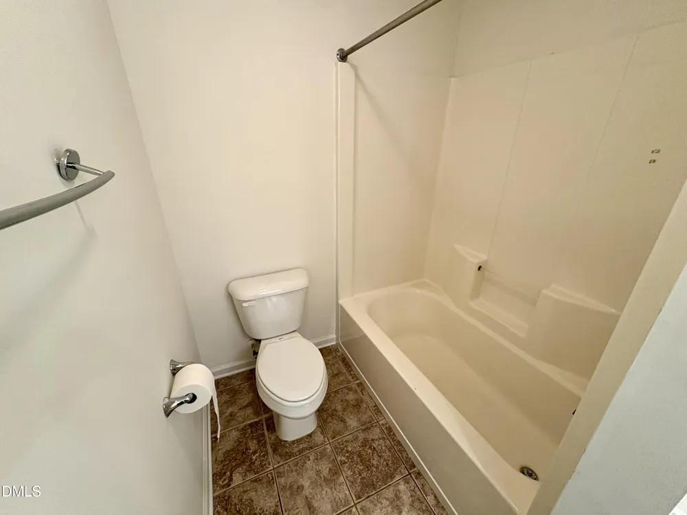 255 Plaza Drive #E Chapel Hill, NC 27517