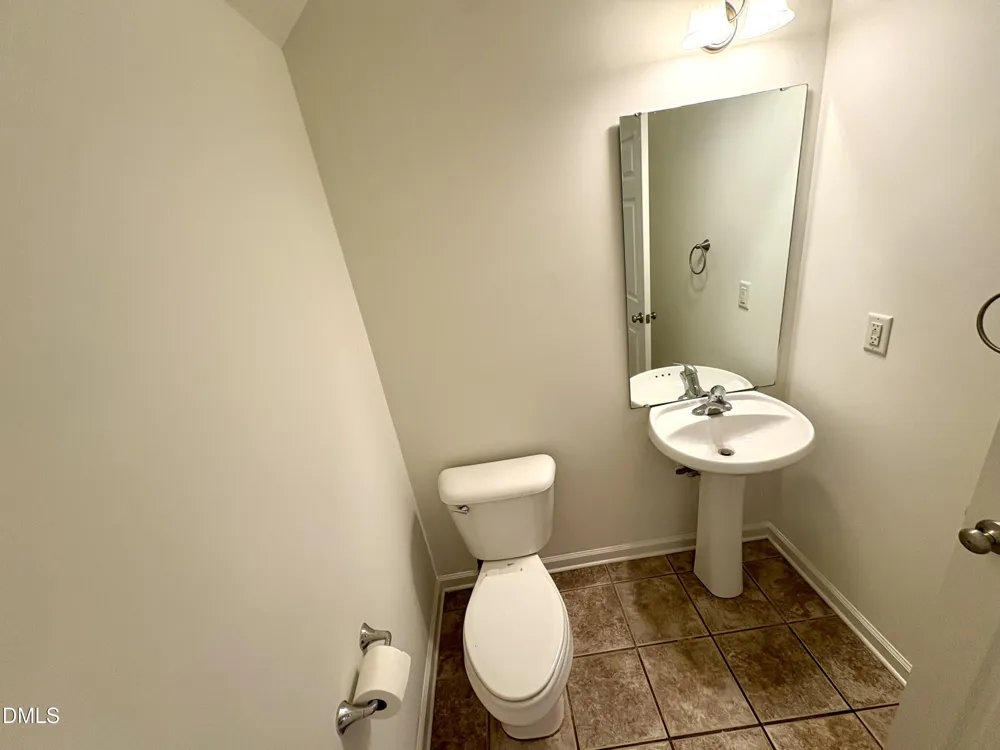 255 Plaza Drive #E Chapel Hill, NC 27517