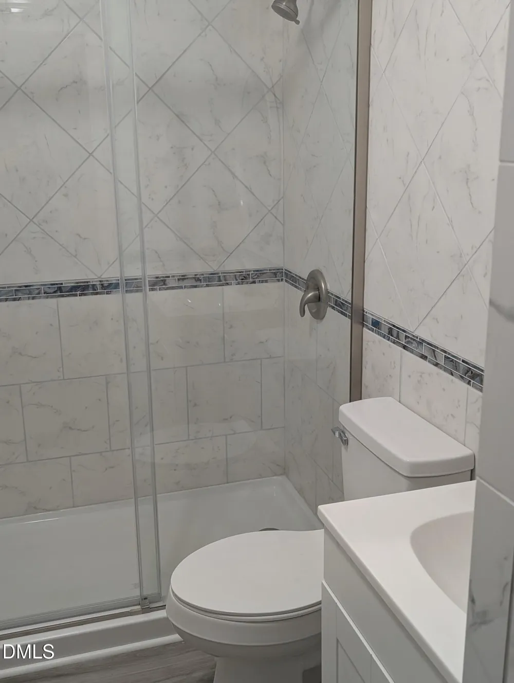 1005 Shades Place Raleigh, NC 27601