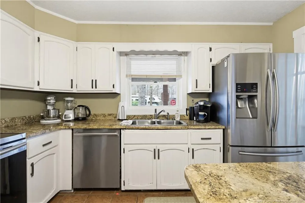208 Kyra Lane Maxton, NC 28364