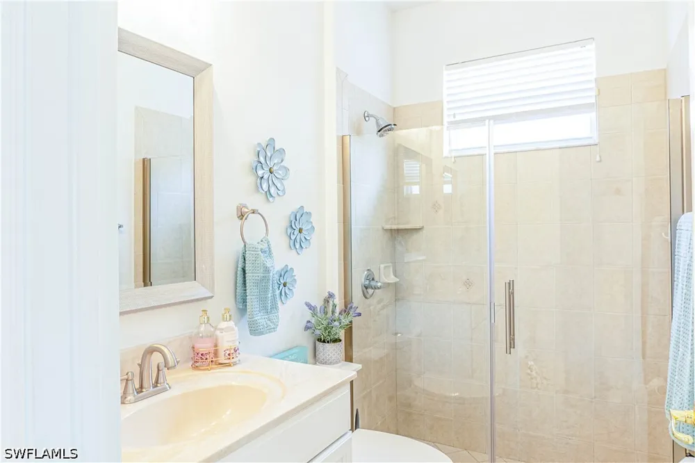 Mirror Court Naples, FL 34114