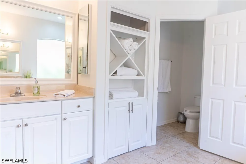 Mirror Court Naples, FL 34114
