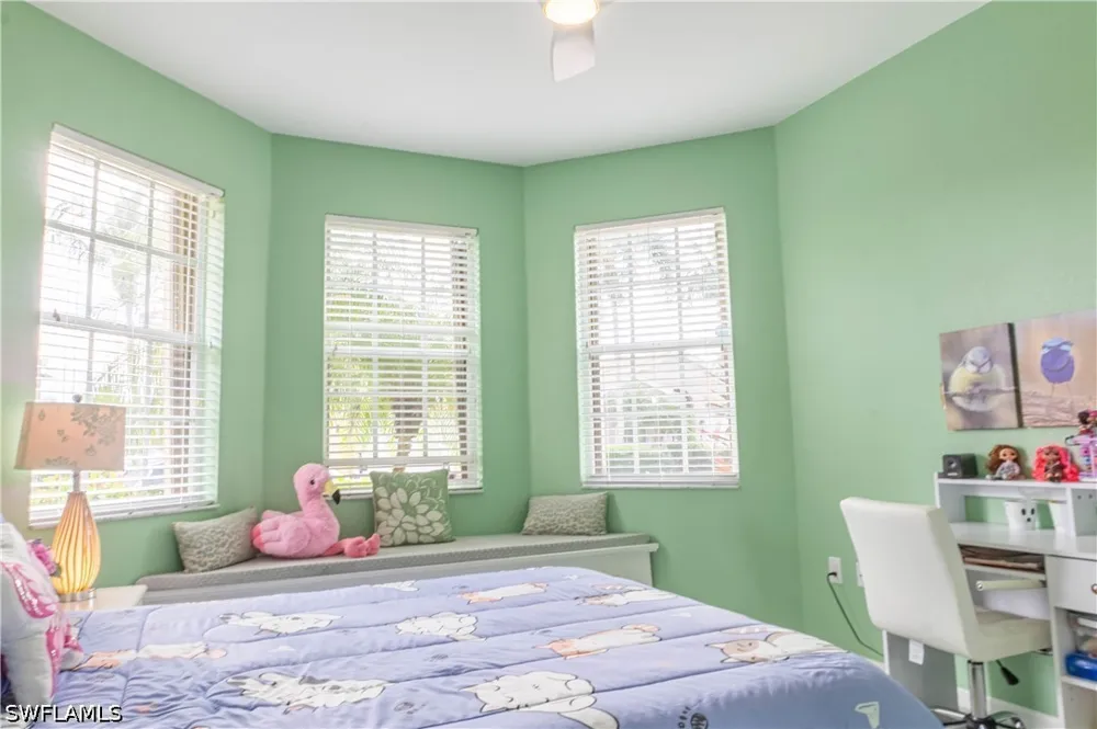 Mirror Court Naples, FL 34114