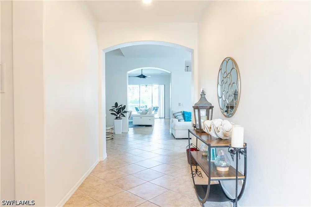 Mirror Court Naples, FL 34114