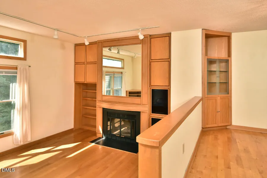 102 Mallard Court Chapel Hill, NC 27517