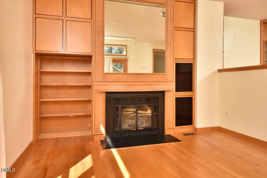 102 Mallard Court Chapel Hill, NC 27517