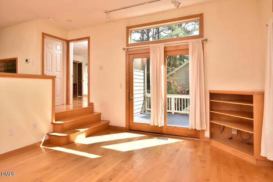 102 Mallard Court Chapel Hill, NC 27517