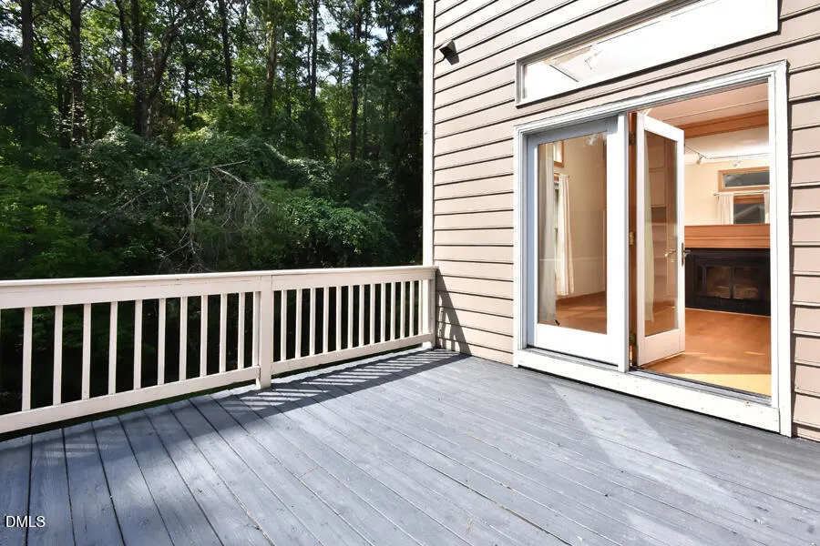 102 Mallard Court Chapel Hill, NC 27517