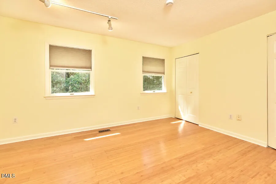 102 Mallard Court Chapel Hill, NC 27517