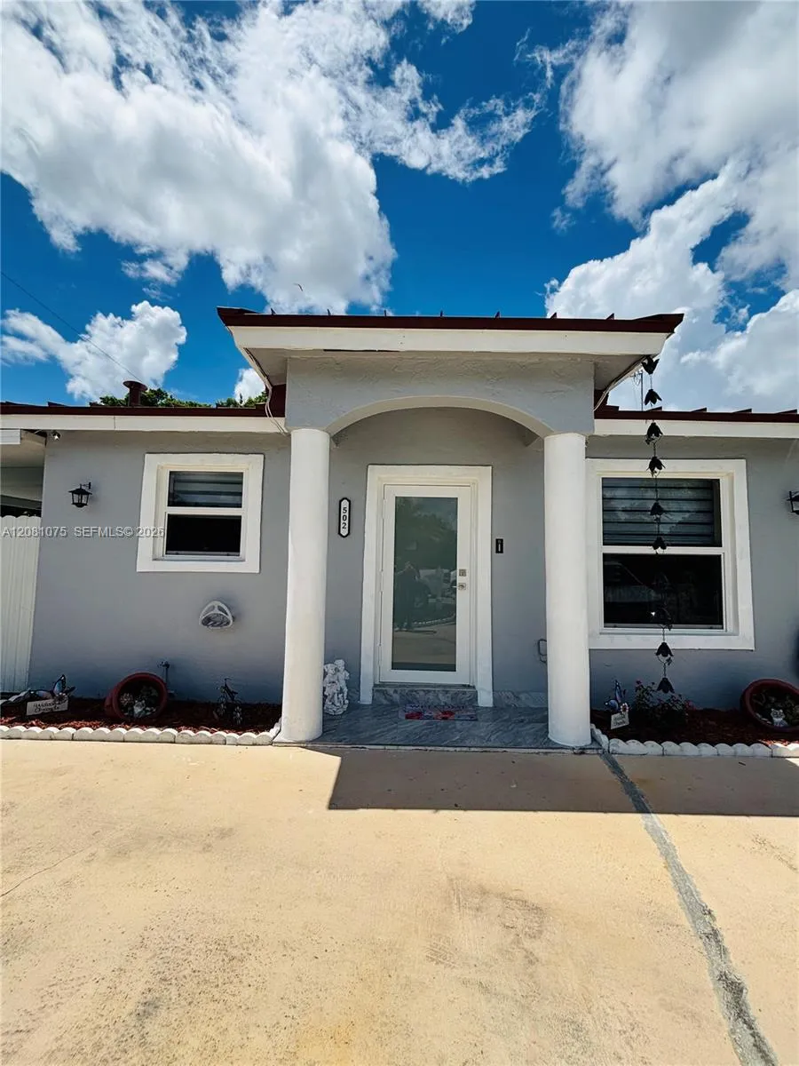 502 NW 7th Ave Homestead, FL 33030