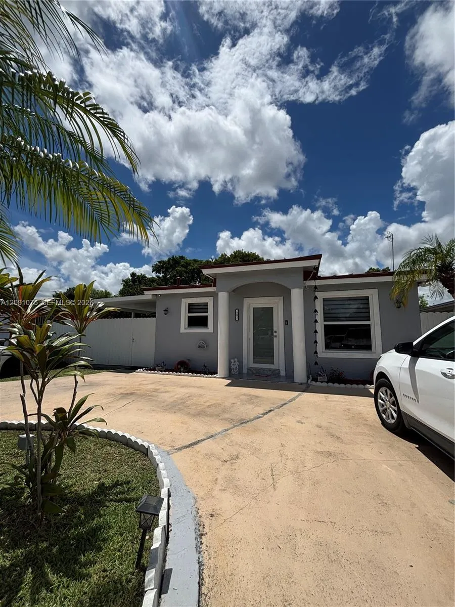 502 NW 7th Ave Homestead, FL 33030