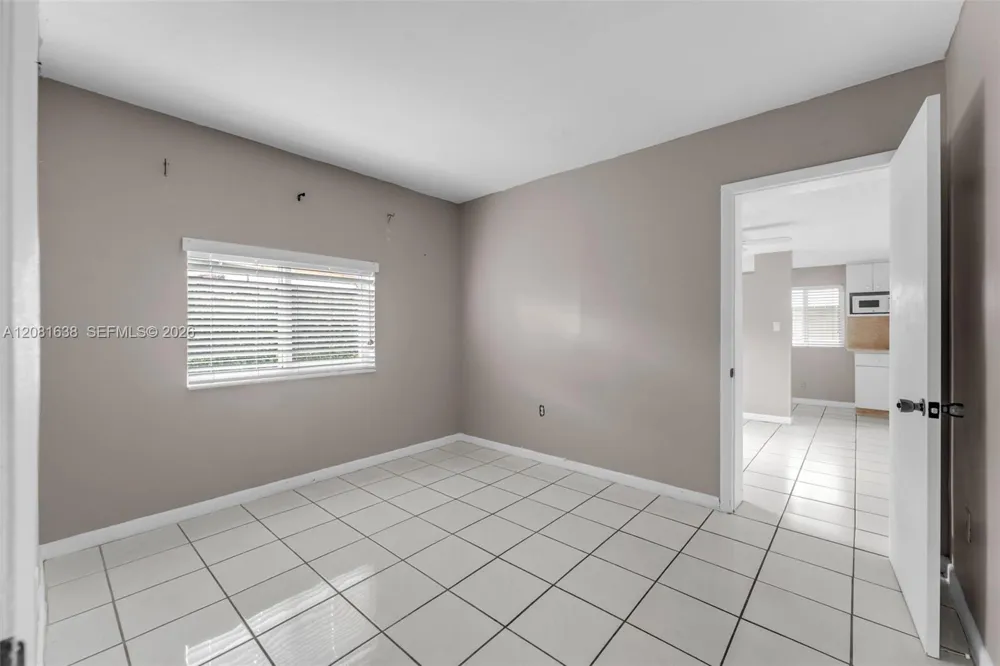 2018 SW 103rd Ct Miami, FL 33165