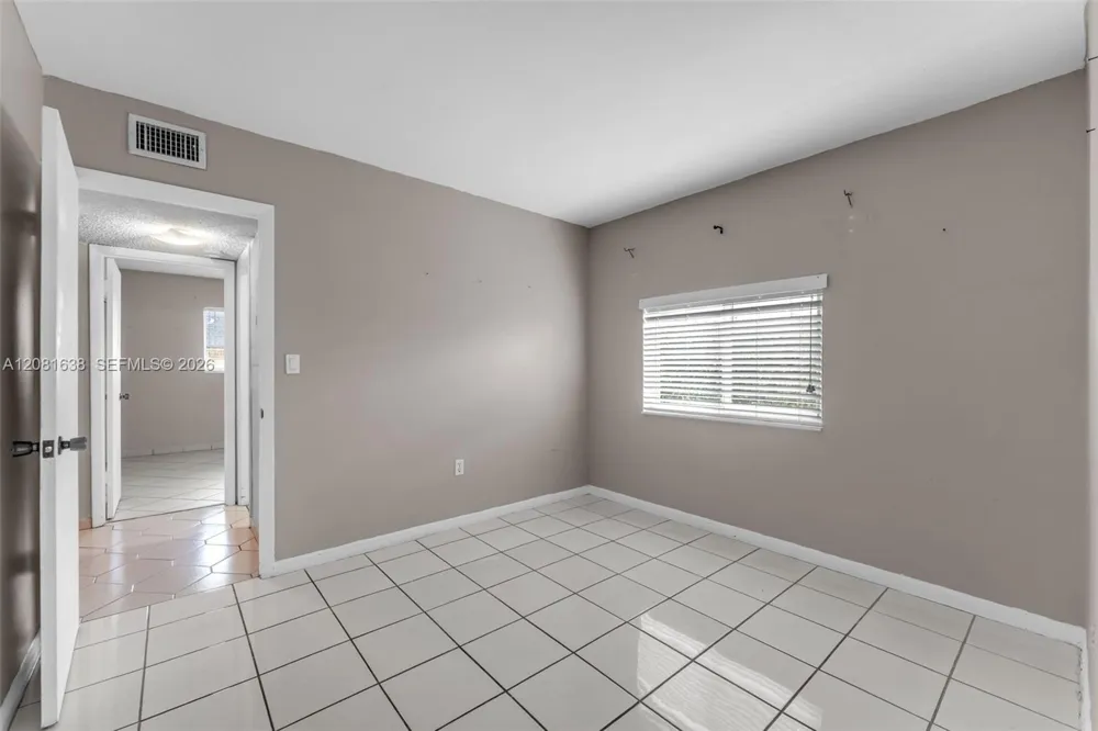 2018 SW 103rd Ct Miami, FL 33165