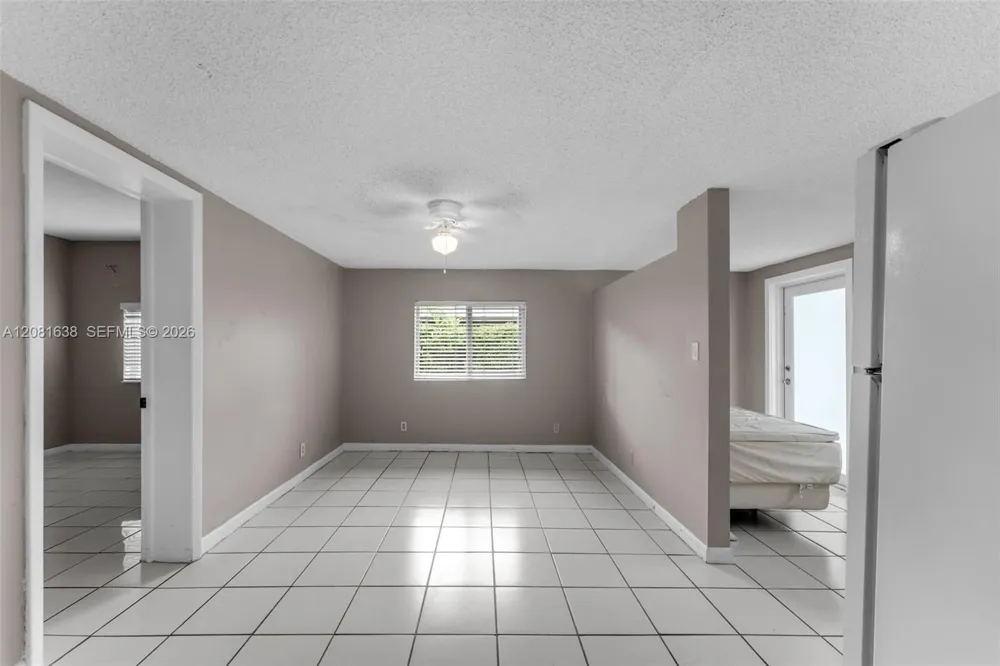 2018 SW 103rd Ct Miami, FL 33165