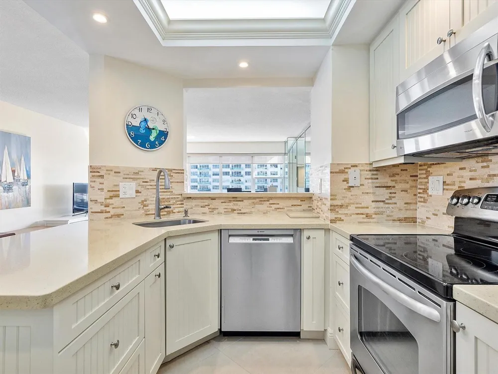 4010 Galt Ocean Drive #1110 Fort Lauderdale, FL 33308