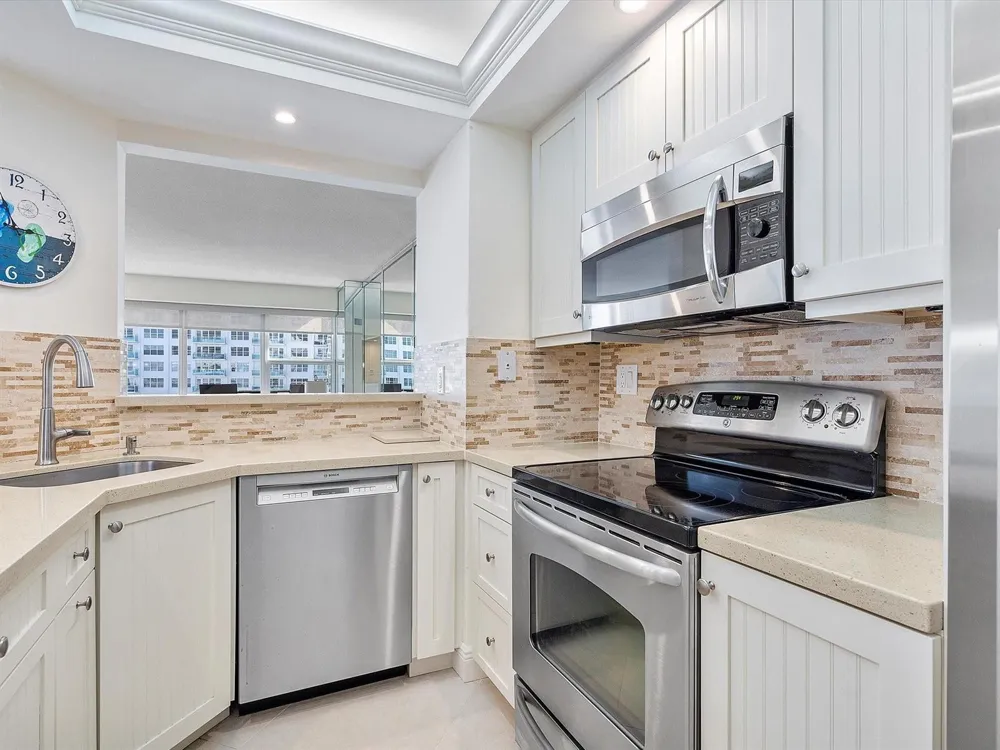 4010 Galt Ocean Drive #1110 Fort Lauderdale, FL 33308
