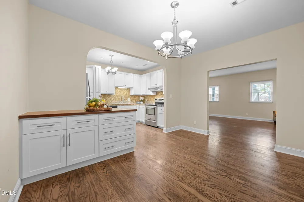 6423 New Market Way Raleigh, NC 27615